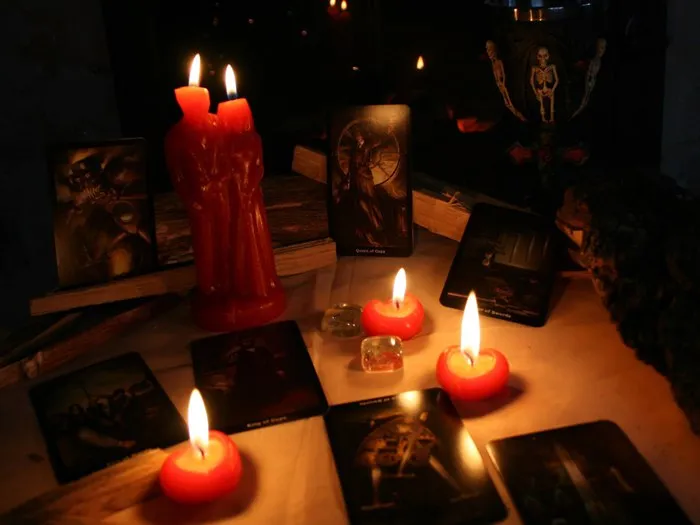 Сеанс спиритизма - общение с духами